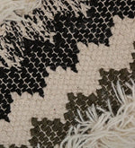गैलरी व्यूवर में इमेज लोड करें, Detec™ Wool Yarn Pouffe - Black &amp; White Color
