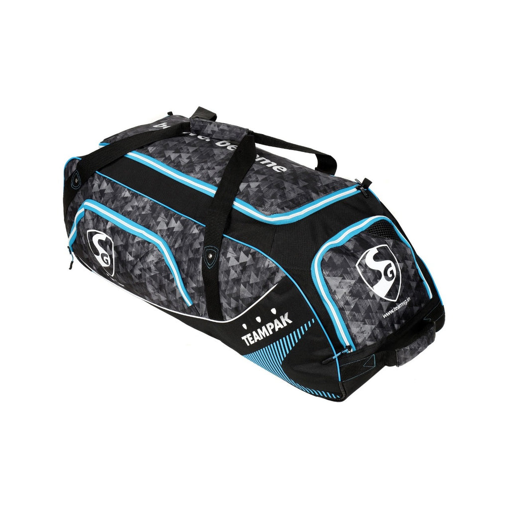 SG Teampak kit bag with shoe compartment with wheel