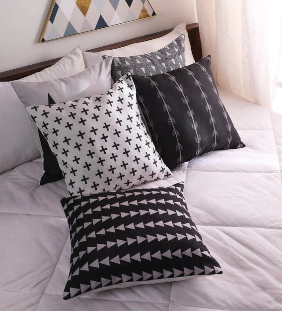 Detec™ Jute Geometric Pattern 16x16 Inch Cushion Covers (Set Of 5)