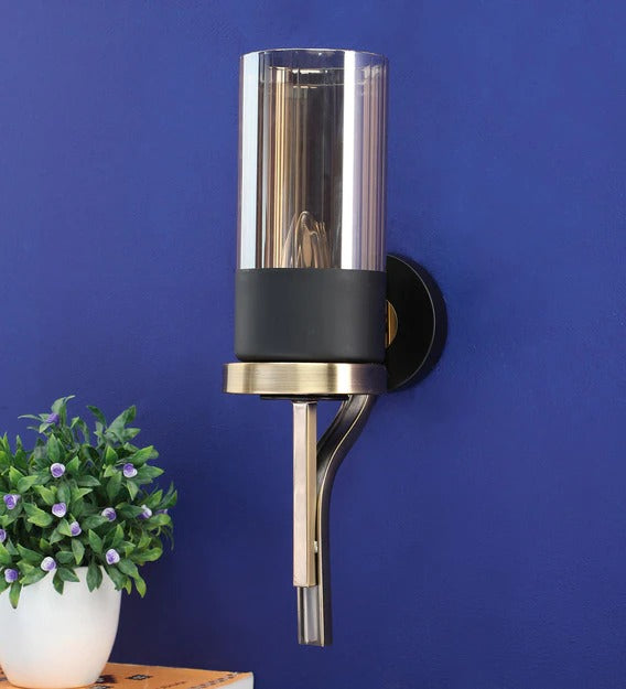 Detec Marco Matte Black & Brass Wall Light