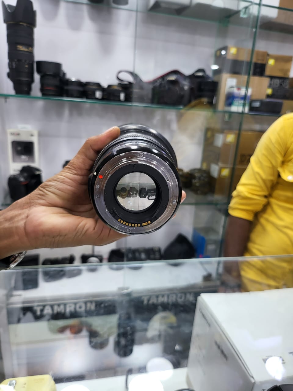 कैनन के लिए प्रयुक्त टैम्रॉन AF 90mm f/2.8 Di SP A/M 1:1 मैक्रो लेंस